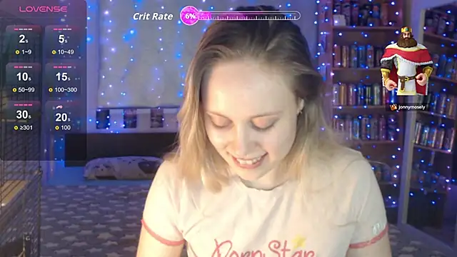 Snapshot of s1lvercherub chatting on 11-04-25, 12:32 s1lvercherub online show from 11-04-25, 12:32