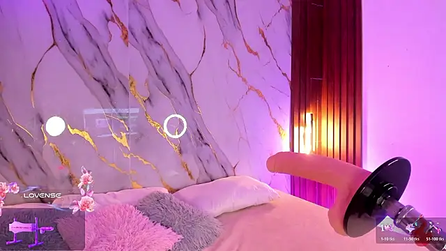 Snapshot of alicecute77 chatting on 02-23-26, 02:20 alicecute77 online show from 02-23-26, 02:20