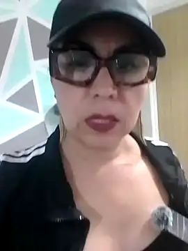 SweetCatheryne online show from 07-10-26, 09:17