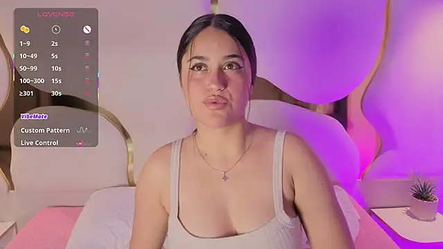 gabyjoness  online show from 11-25-25, 04:45