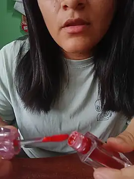 Snapshot of Suandenilo7 chatting on 02-03-26, 03:39 Suandenilo7 online show from 02-03-26, 03:39