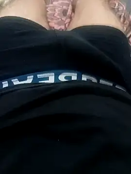 BRAYAN  22 online show from 10-24-25, 04:58