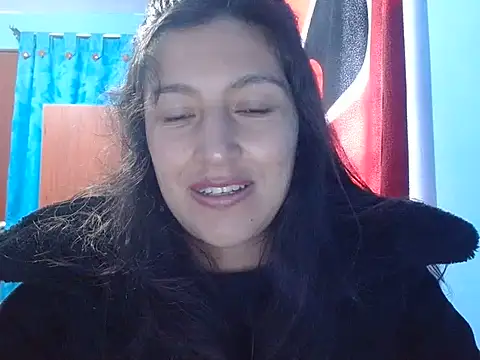 Snapshot of SarahFriendly chatting on 07-07-26, 07:18 SarahFriendly online show from 07-07-26, 07:18