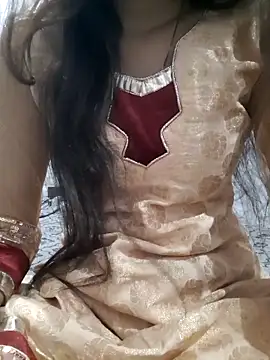 Aarti-kumri online show from 04-18-26, 06:34