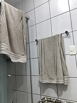 Snapshot of Curiosoasm chatting on 09-26-25, 12:36 Curiosoasm online show from 09-26-25, 12:36