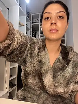 Lexi Storm online show from 11-24-25, 05:51