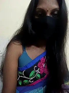 Snapshot of kavya-telugu84 chatting on 10-13-25, 06:52 kavya-telugu84 online show from 10-13-25, 06:52