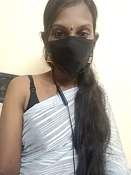 Snapshot of kavya-telugu84 chatting on 10-16-25, 05:47 kavya-telugu84 online show from 10-16-25, 05:47