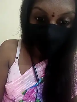 Snapshot of kavya-telugu84 chatting on 10-29-25, 04:20 kavya-telugu84 online show from 10-29-25, 04:20