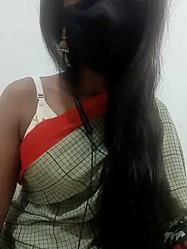 Snapshot of kavya-telugu84 chatting on 11-10-25, 05:56 kavya-telugu84 online show from 11-10-25, 05:56