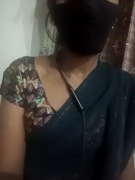 Snapshot of kavya-telugu84 chatting on 12-22-25, 01:41 kavya-telugu84 online show from 12-22-25, 01:41