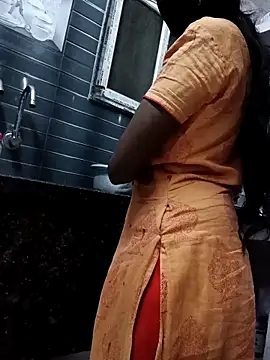 Snapshot of kavya-telugu84 chatting on 02-19-26, 01:51 kavya-telugu84 online show from 02-19-26, 01:51