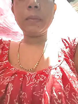 Snapshot of Magic-heart1 chatting on 10-03-25, 02:41 Magic-heart1 online show from 10-03-25, 02:41