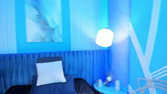 lizzievan online show from 10-08-25, 12:03