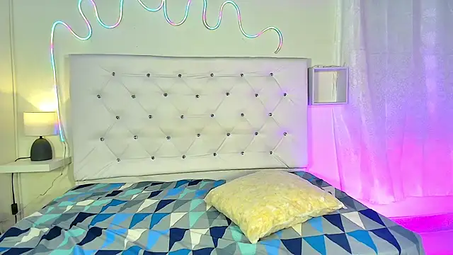 tatixxxvega online show from 09-16-25, 02:07