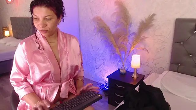 Serena Houstonn online show from 06-16-26, 10:29