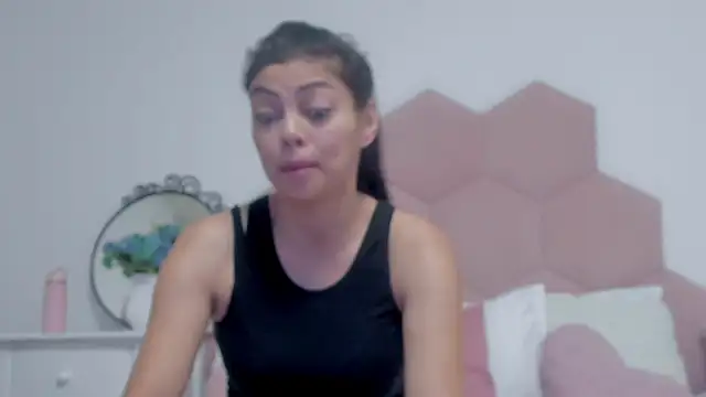 LadyLiia online show from 01-16-25, 04:49