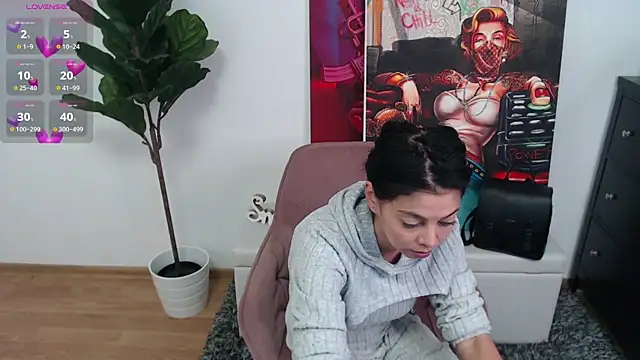 LadyLiia online show from 04-28-26, 04:06