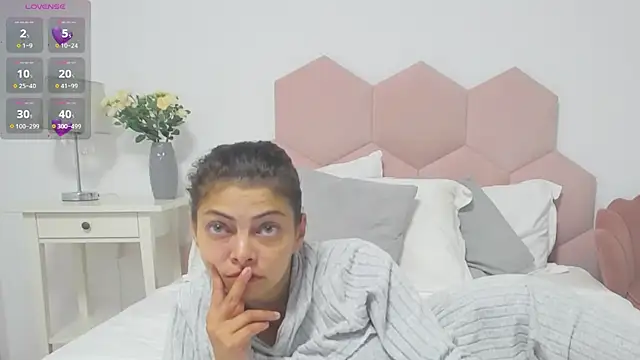 LadyLiia online show from 06-25-26, 03:28
