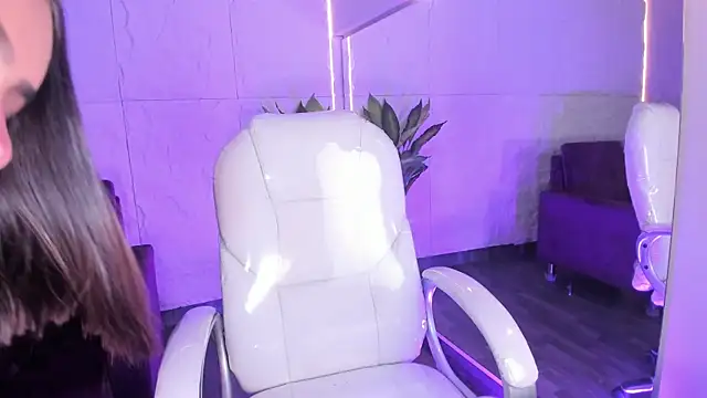 DulceGreem online show from 02-10-26, 08:02