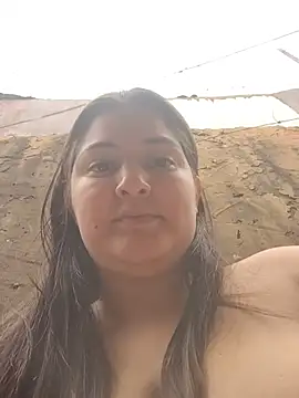 Snapshot of barbielamaravilla11 chatting on 02-14-26, 12:46 barbielamaravilla11 online show from 02-14-26, 12:46