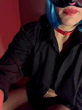 Snapshot of MaskeliParti chatting on 10-21-25, 08:59 MaskeliParti online show from 10-21-25, 08:59