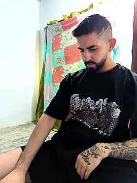 Snapshot of giannis090 chatting on 01-09-26, 08:43 giannis090 online show from 01-09-26, 08:43