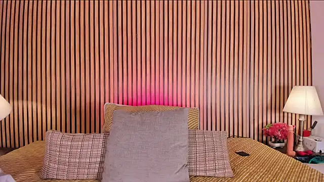 Snapshot of keeyla_stone chatting on 10-09-25, 09:35 keeyla stone online show from 10-09-25, 09:35