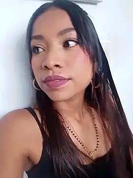 Snapshot of keeyla_stone chatting on 11-27-25, 09:28 keeyla stone online show from 11-27-25, 09:28