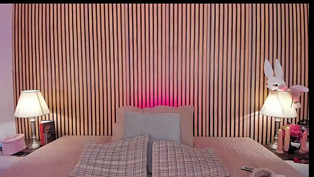 Snapshot of keeyla_stone chatting on 01-12-26, 10:59 keeyla stone online show from 01-12-26, 10:59