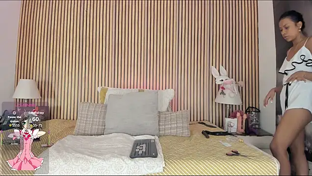 Snapshot of keeyla_stone chatting on 03-05-26, 10:06 keeyla stone online show from 03-05-26, 10:06