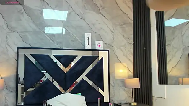 VanessaHard as online show from 04-15-26, 03:46