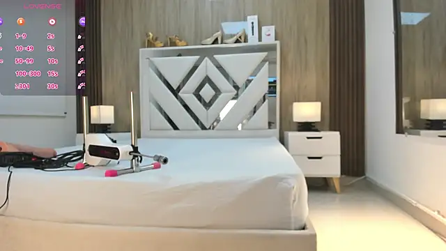 VanessaHard as online show from 04-28-26, 07:52