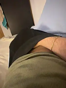 yesirrrr111 online show from 03-18-26, 04:10