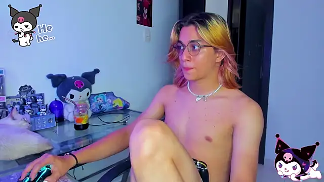 KeitaMoon online show from 09-20-25, 10:00