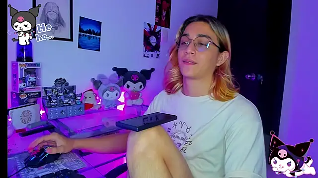 KeitaMoon online show from 11-23-25, 09:25