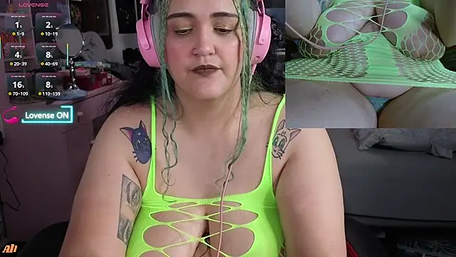 nevermakeawish online show from 09-09-25, 04:50