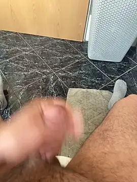 Snapshot of geilheit12 chatting on 09-20-25, 09:54 geilheit12 online show from 09-20-25, 09:54