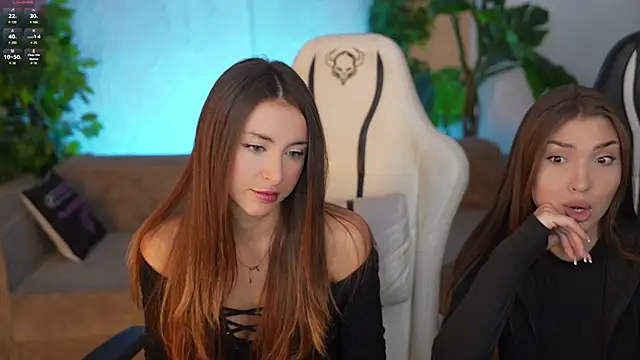 Luna secretgirl online show from 10-23-25, 07:07