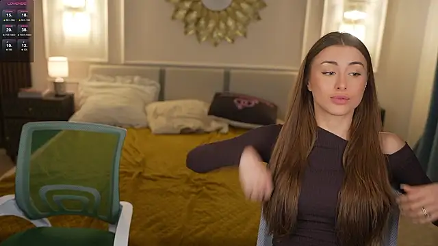 Luna secretgirl online show from 03-25-26, 11:49