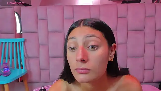 Snapshot of _Luna_Bennett chatting on 03-19-26, 07:51 Luna Bennett online show from 03-19-26, 07:51