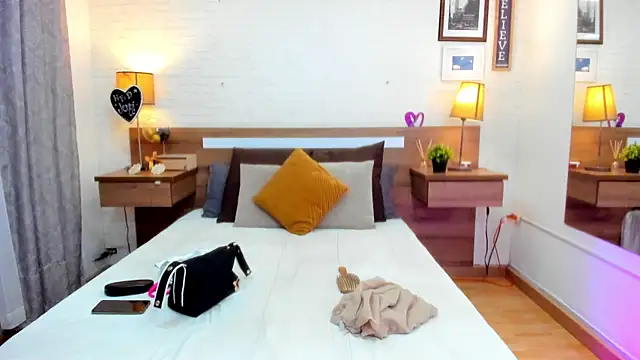 JenniferAuriston online show from 04-27-26, 09:13