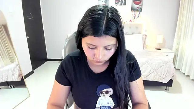 Miss Cataleya   online show from 07-28-26, 11:39