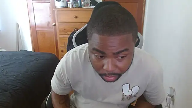 Breadwinnah online show from 11-26-25, 08:21