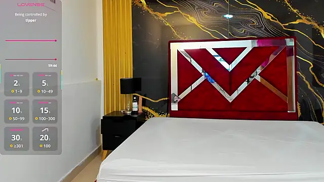 VioletRose as online show from 02-19-26, 07:43