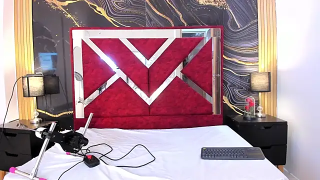 Snapshot of VioletRose_as chatting on 07-10-26, 07:38 VioletRose as online show from 07-10-26, 07:38