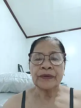 Snapshot of Sweet-Lita50 chatting on 06-30-26, 05:19 Sweet-Lita50 online show from 06-30-26, 05:19
