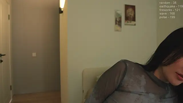  JiKey  online show from 02-04-25, 11:38