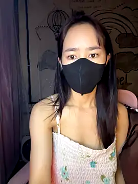 TiNa 04 online show from 11-17-25, 11:21