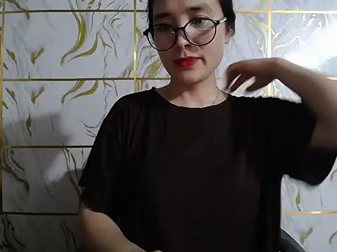 Snapshot of Lyzizi_lovely09 chatting on 07-21-26, 09:44 Lyzizi lovely09 online show from 07-21-26, 09:44